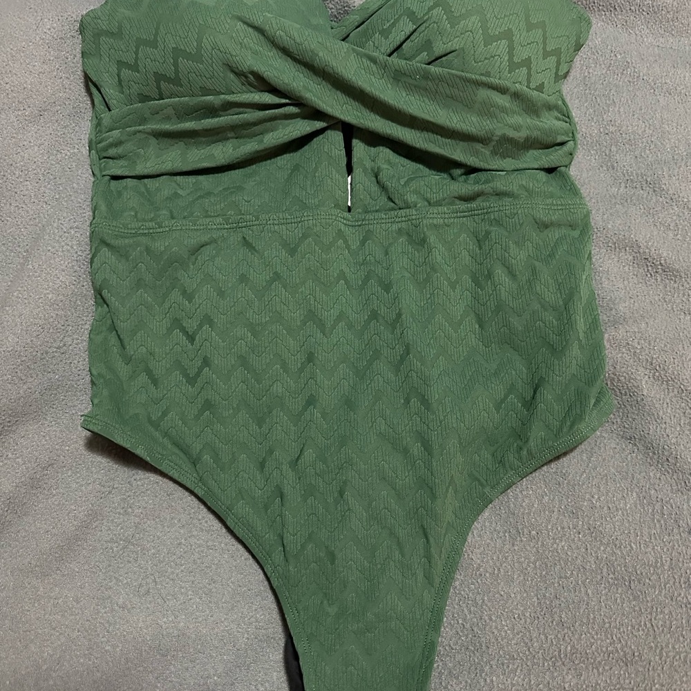 Cupshe One-Piece Swimsuit